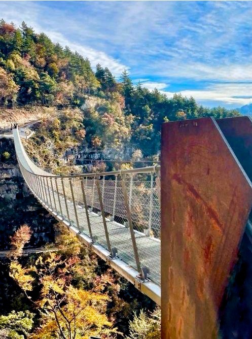 Mezzocorona Inaugura Il Nuovo Ponte Tibetano